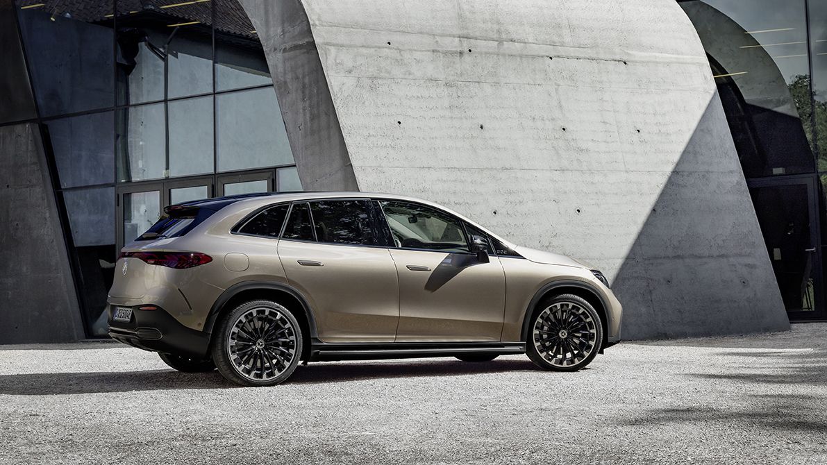 Mercedes-Benz EQE SUV