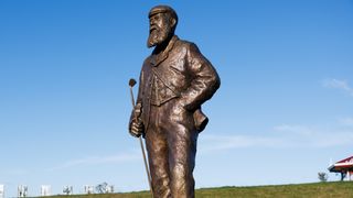 The Old Tom Morris statue at St Andrews