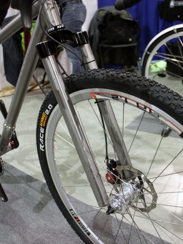 The titanium fork uses a White Brothers aluminum crown.