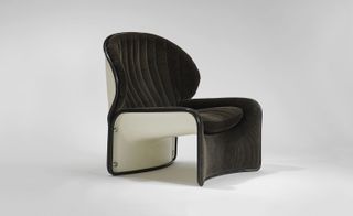 Lotus chair