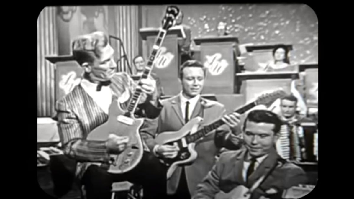 Eddie Peabody demonstrates his electric banjoline on the Lawrence Welk Show in 1962