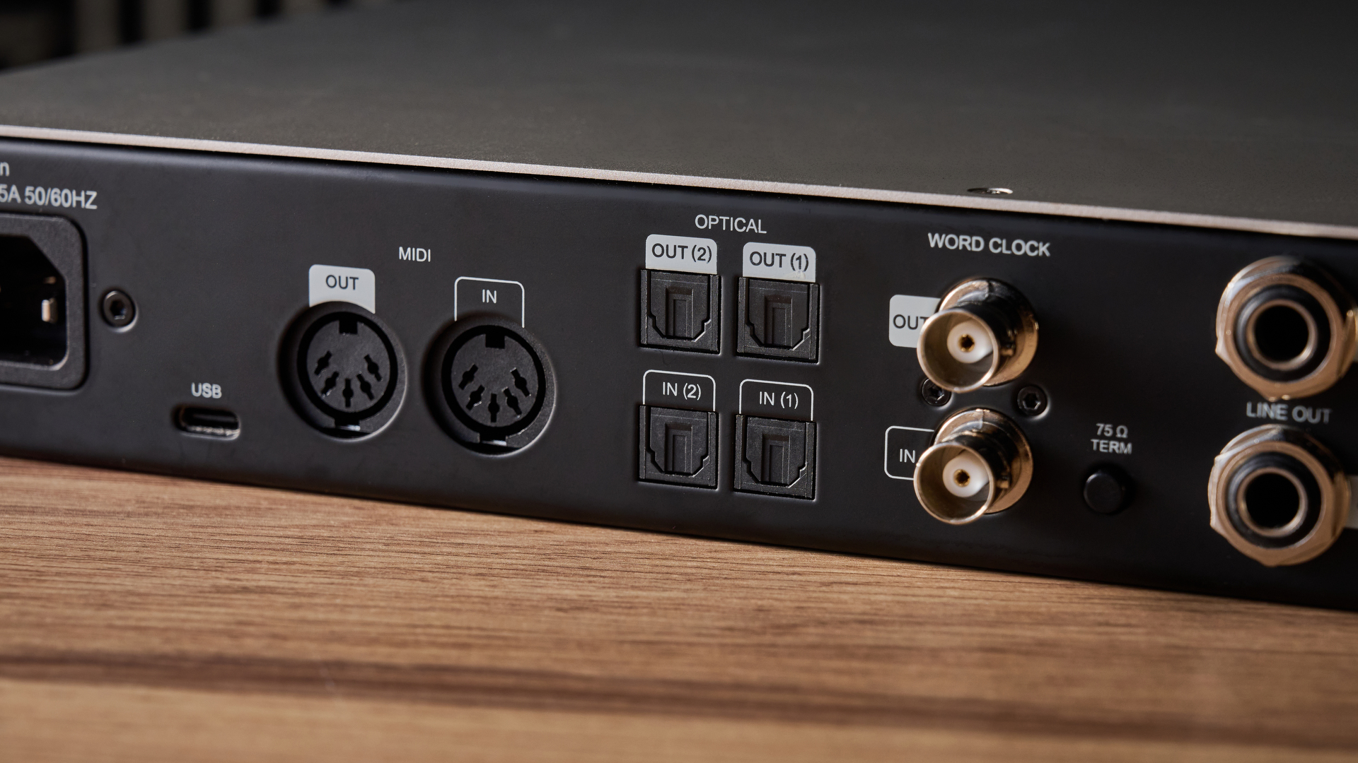 Universal Audio Volt 876