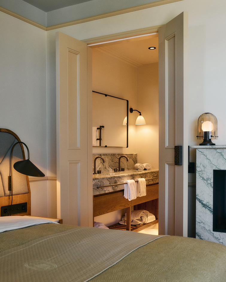 Cori Hornbaek hotel