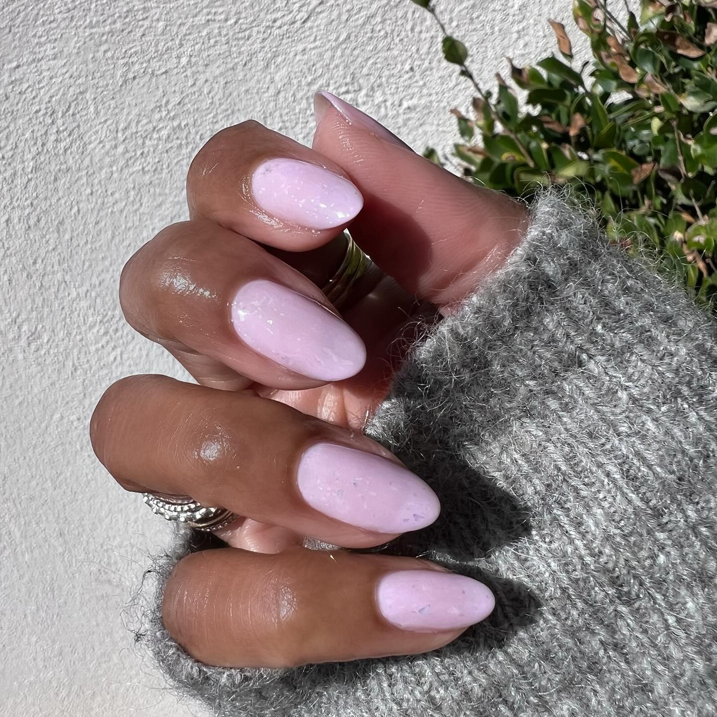 Pastel chrome nails