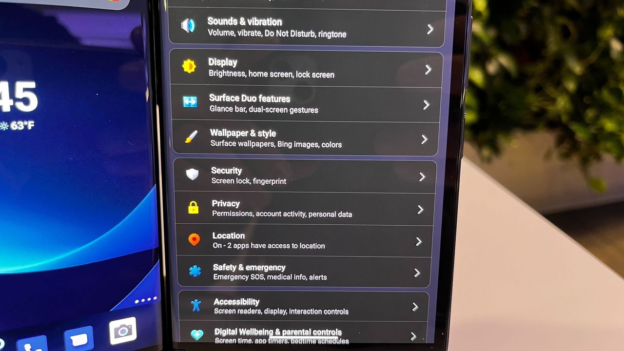 Surface Duo with Android 12L