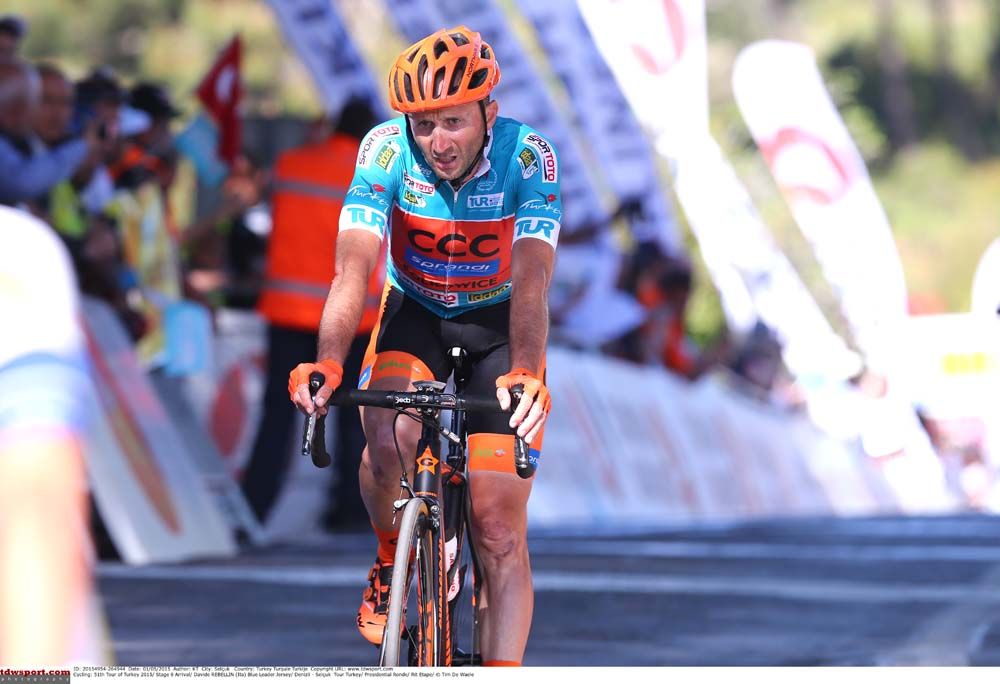 Davide Rebellin (CCC Sprandi) cracked before the finish and lost the race lead