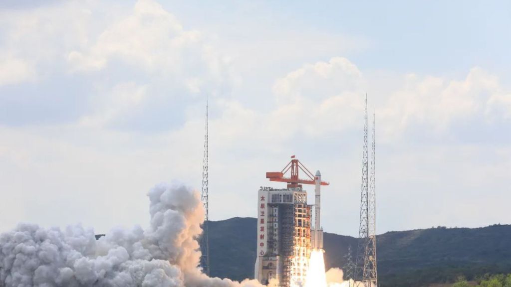 China launches Yaogan 40 spy satellite on Long March 6A rocket (video ...