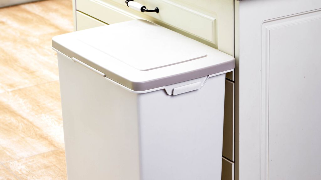 How to deodorize your trash can in 5 easy ways Tom's Guide