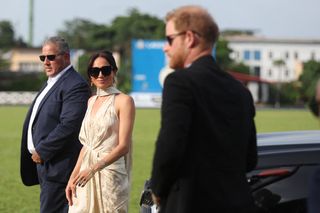 meghan markle - patterned beige dress