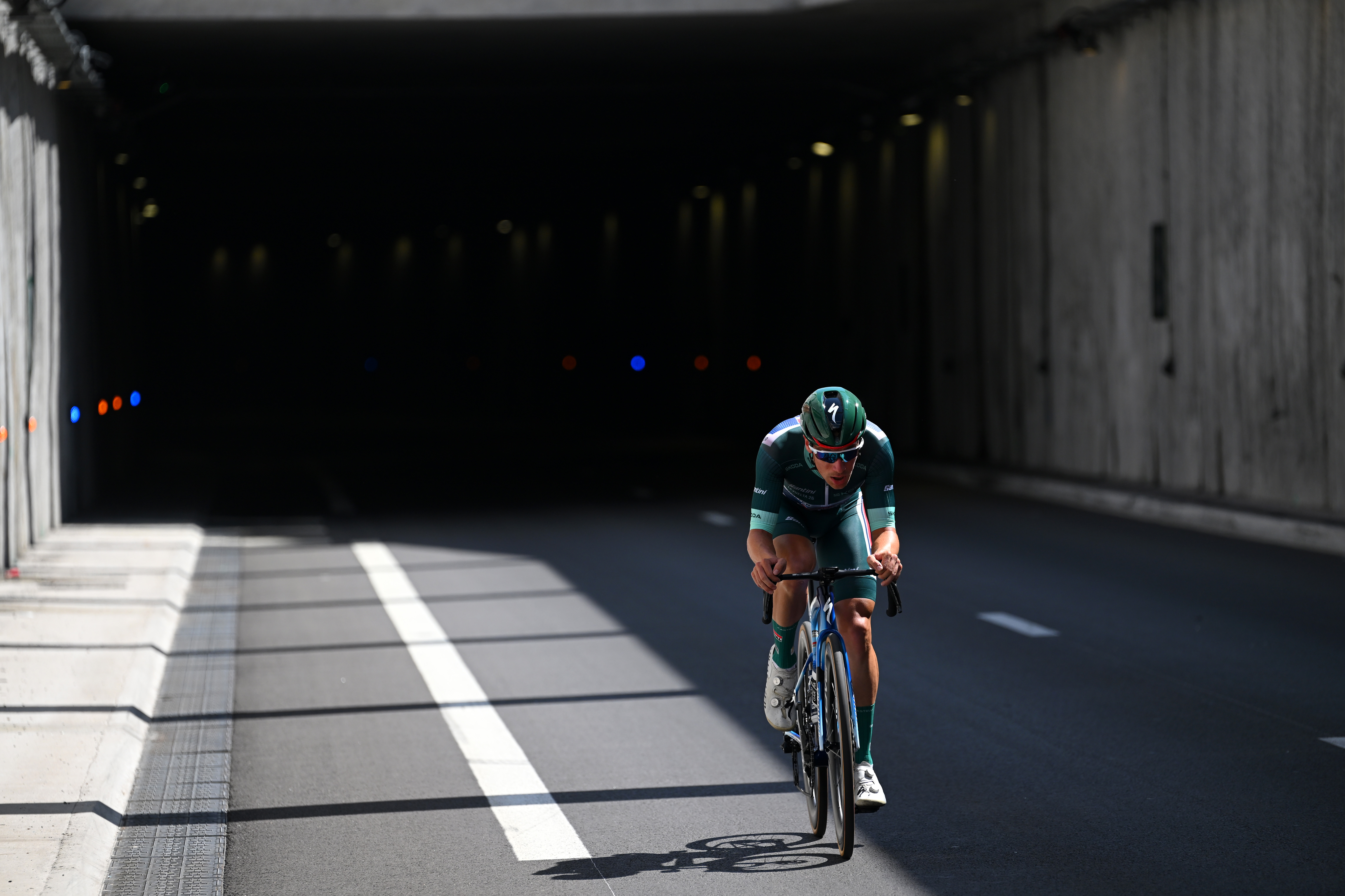 Vuelta a España stage 2 LIVE: Visma-Lease a Bike lead chase of Hayter in the break as fight for red hots up