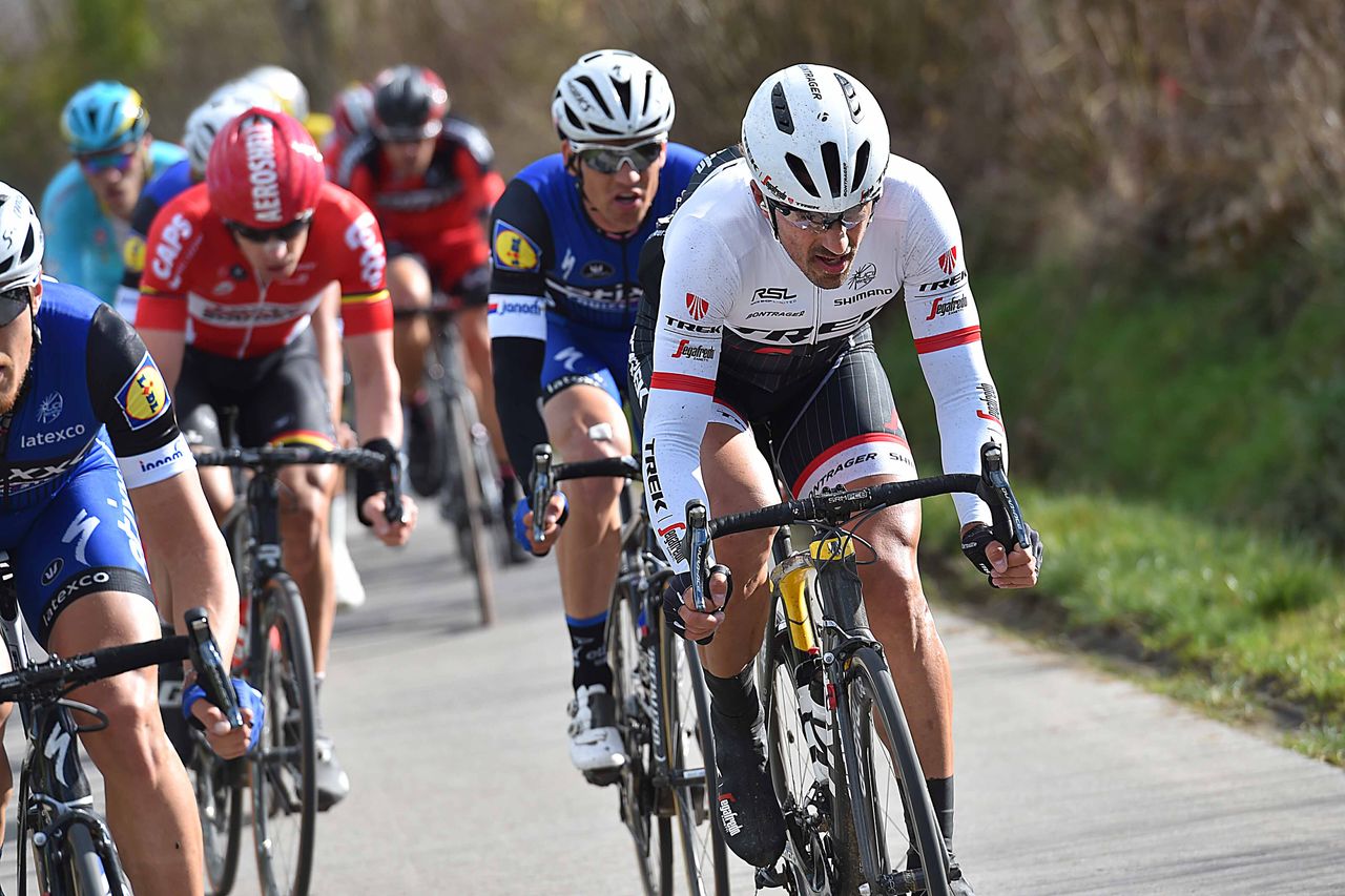 Fabian Cancellara made the elite split before his mechanical