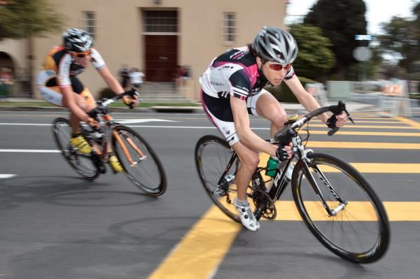 Kristin LaSasso (Primal/MapMyRide) leading the break.