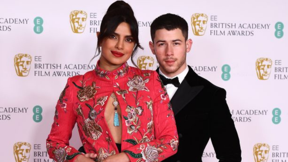 Priyanka Chopra et Nick Jonas « ravis » d'avoir enfin bébé à la maison