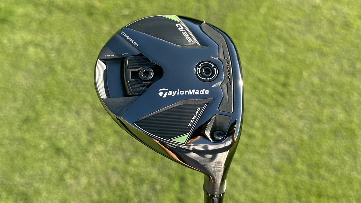 Qi35 7 Wood TaylorMade 21° - Fujikura Ventus Blue Reg Flex