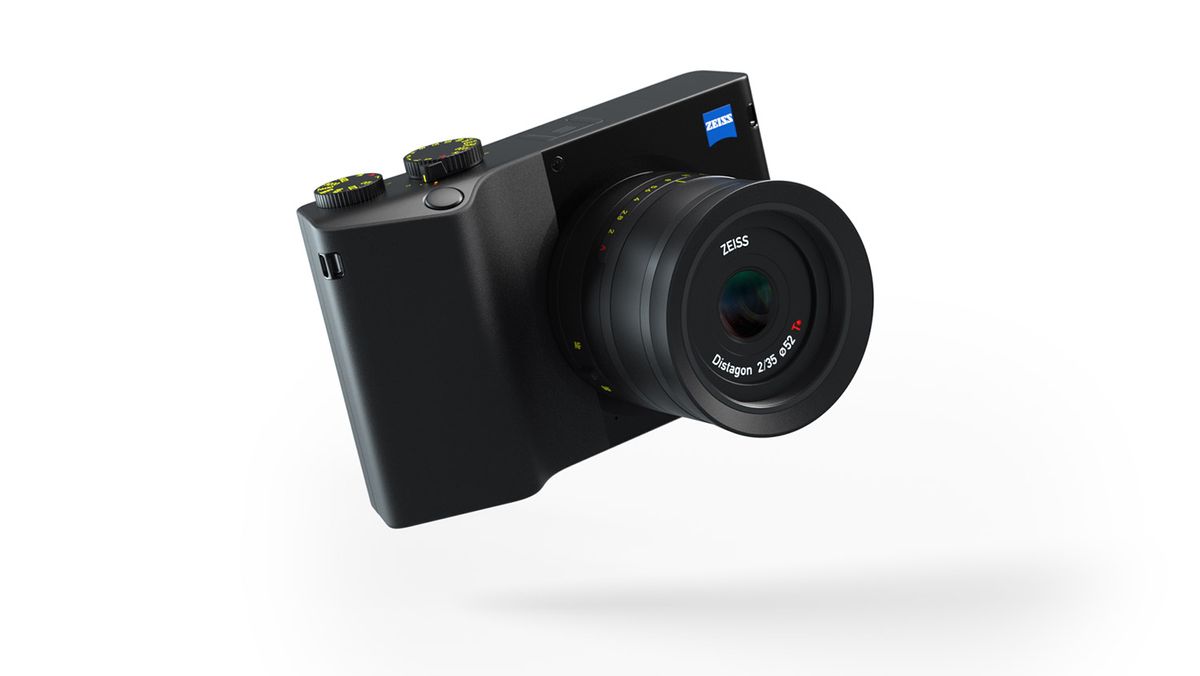 Don&#039;t expect the Zeiss ZX1 camera any time soon…