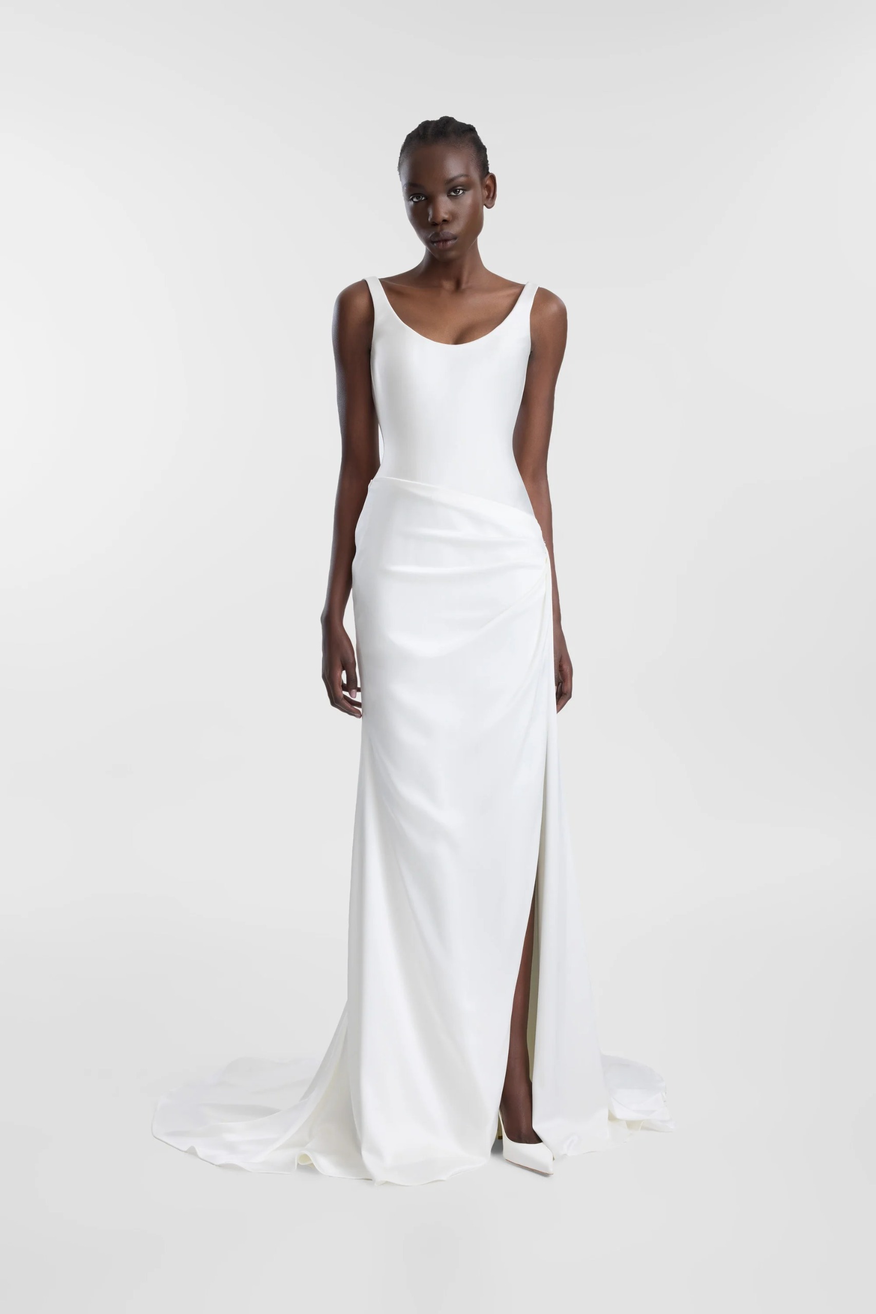 kyha, Estel Gown