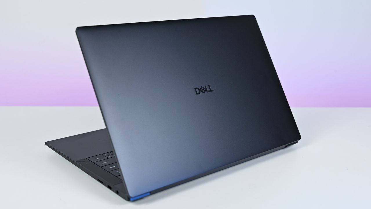 The all-new 2025 Dell 14 Premium replaces last year's Dell XPS 14. Though it looks the same, it has updated internal hardware.