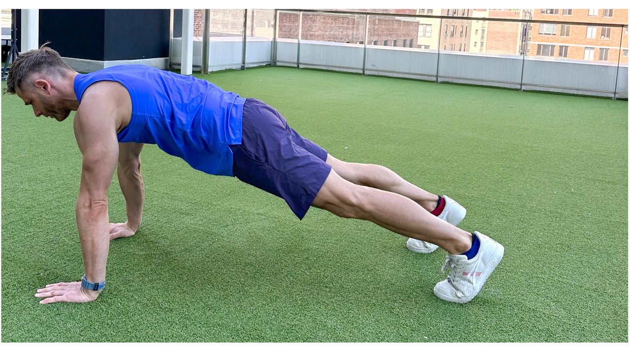 Andy Speer performing a walk out to push-up