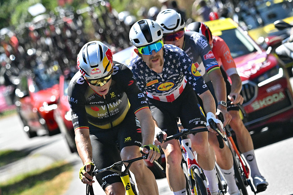 Team Visma - Lease a bike team's Belgian rider Wout van Aert (L), Lidl - Trek team's US rider Quinn Simmons (C) and Alpecin - Deceuninck team's Dutch rider Mathieu van der Poel cycle in a chasing group during the 11th stage of the 112th edition of the Tour de France cycling race, 156.8 km starting and finishing in Toulouse, southwestern France, on July 16, 2025. (Photo by Loic VENANCE / AFP) (Photo by LOIC VENANCE/AFP via Getty Images)
