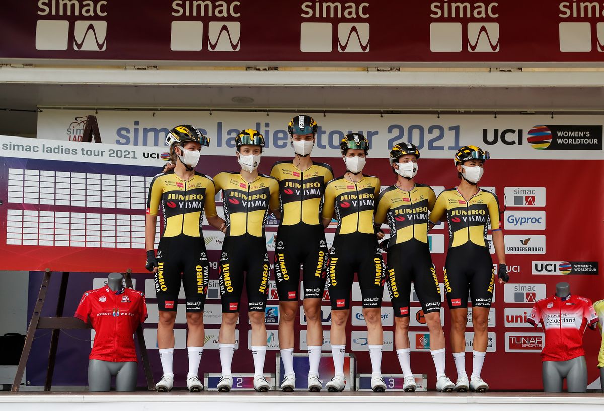 UCI announces teams for the 2022 WorldTour with six new women's teams ...