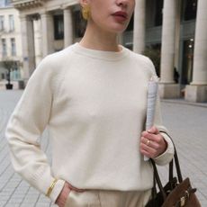 french-girl-minimalist-autumn-shopping-list-2026
