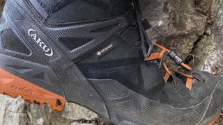 can you rely on budget hiking boots: Aku Rock DFS GTX