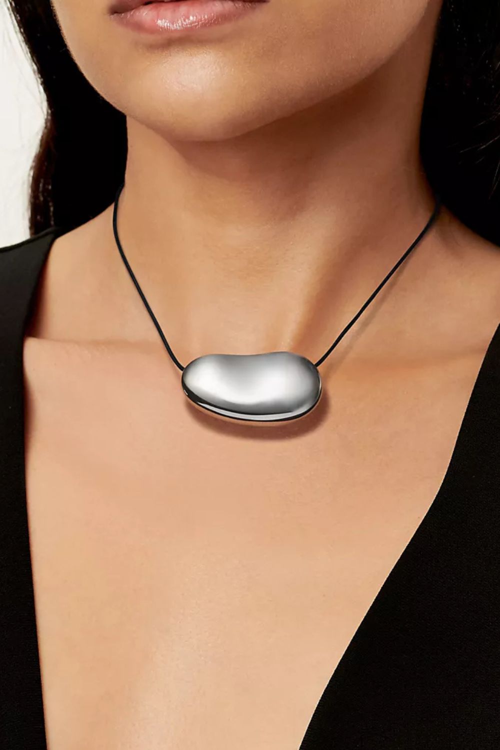 Tiffany & Co. Elsa Peretti® Bean design Pendant