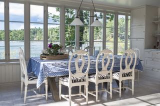 Swedish lakehouse period living