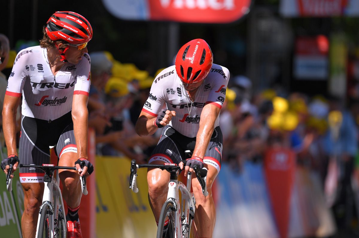John Degenkolb (Trek-Segafredo) checking the damage of the crash