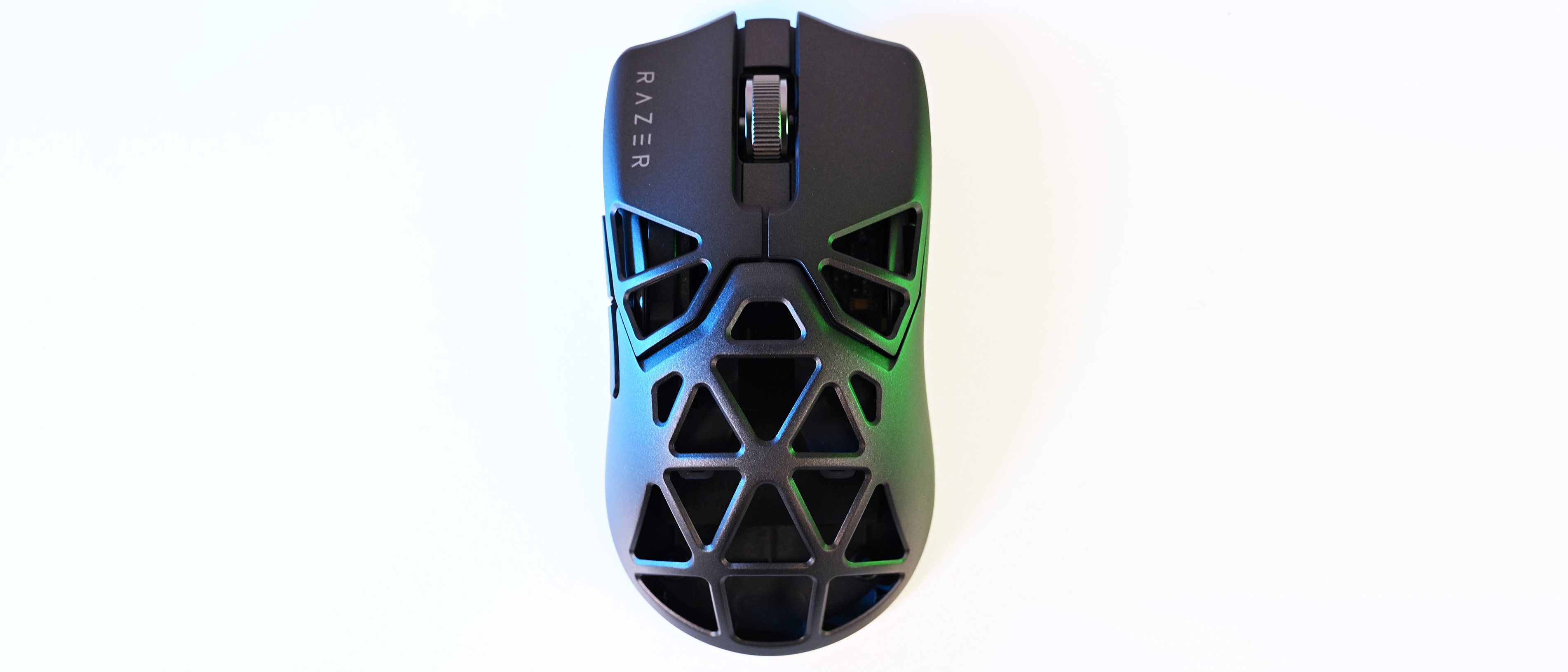 Razer's Viper Mini Signature Edition is a batsh*t crazy $279 mouse 