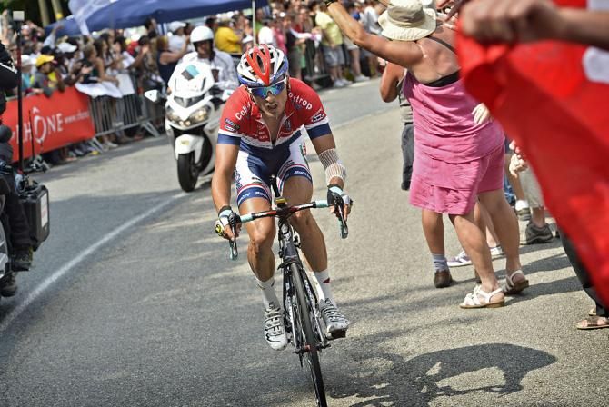 Johnny Hoogerland was under pressure to get up to the breakaway