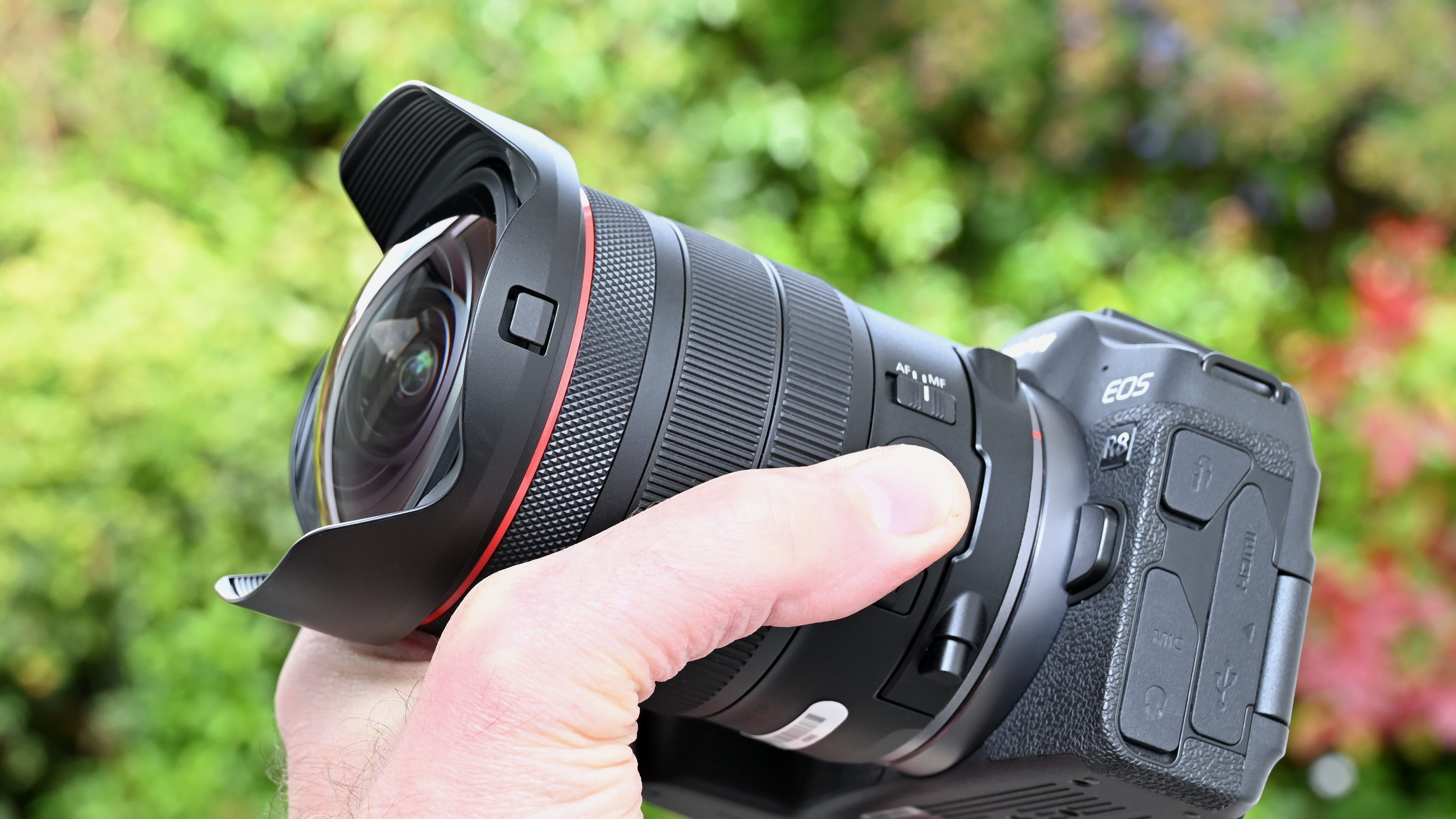 Canon RF 7-14mm f/2.8-3.5L Fisheye STM product image