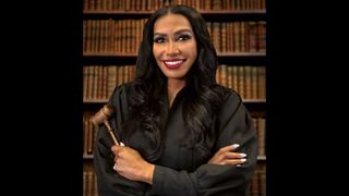 'Relative Justice' stars Judge Rhonda Wills.