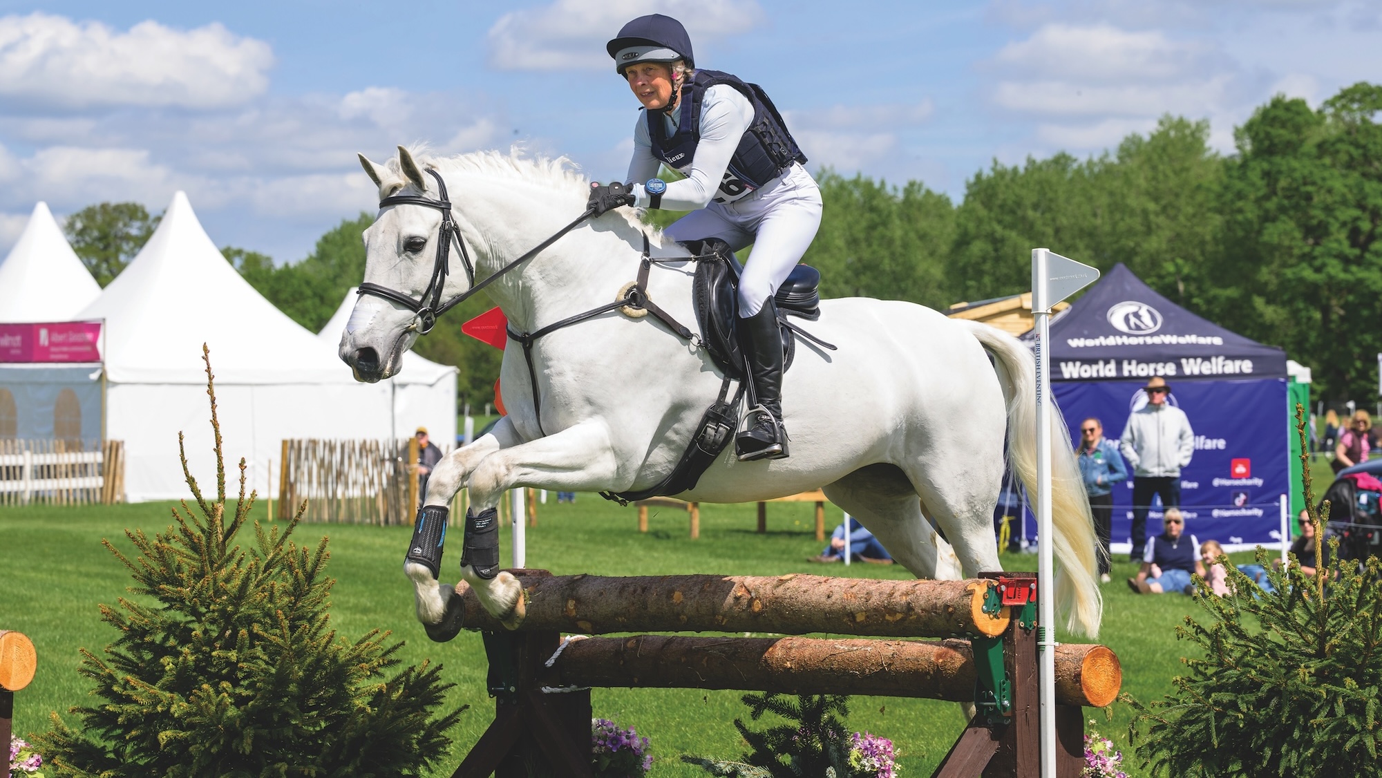 Sue Parkes and SPINK BUSTER during the BE90 Cross Country phase, Lemieux Badminton Grassroots Championships 6 May 2026. No usage, third party sales or syndication granted without prior permission.