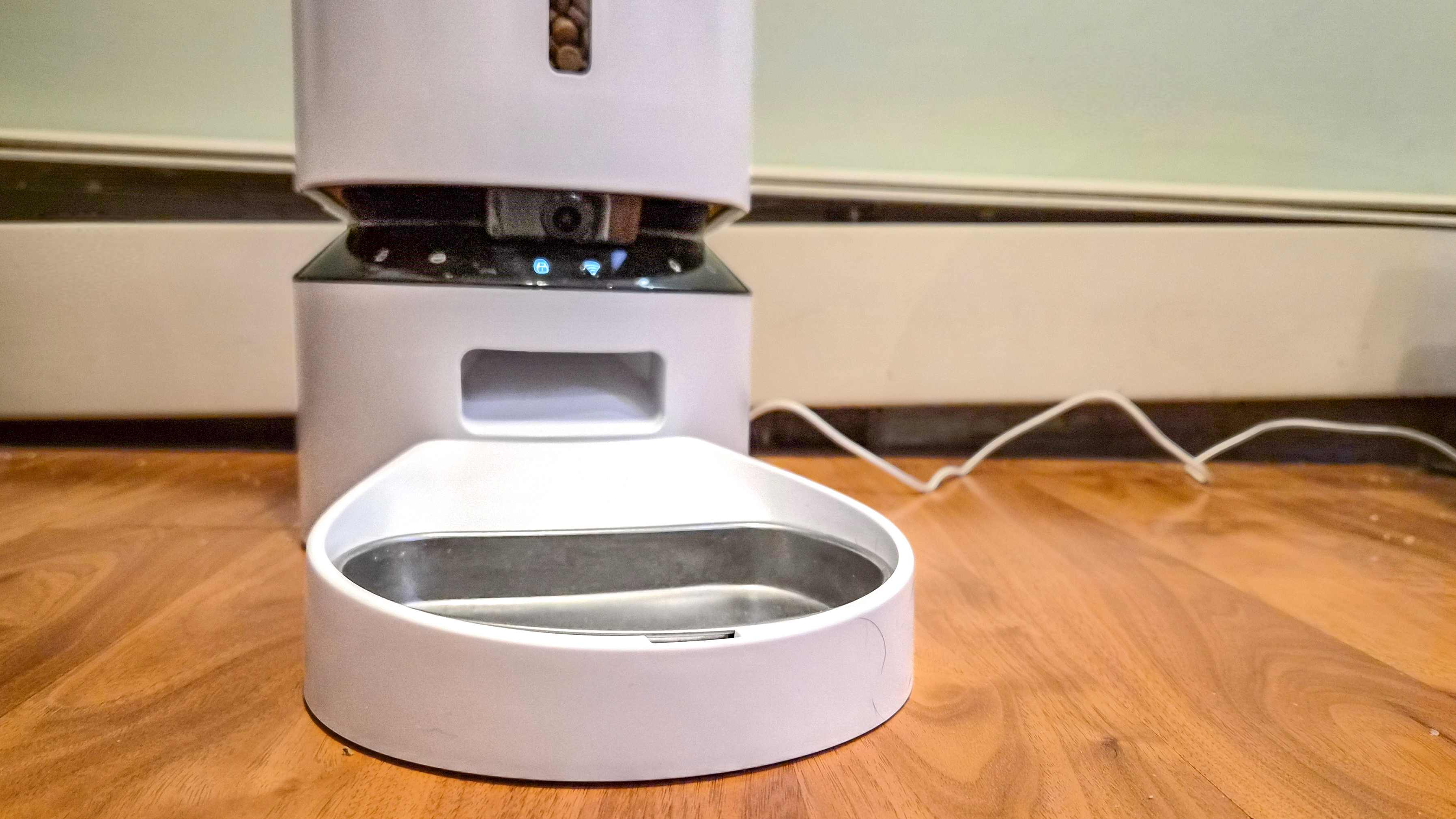 Petlibro Granary Smart Camera Feeder in a kitchen.