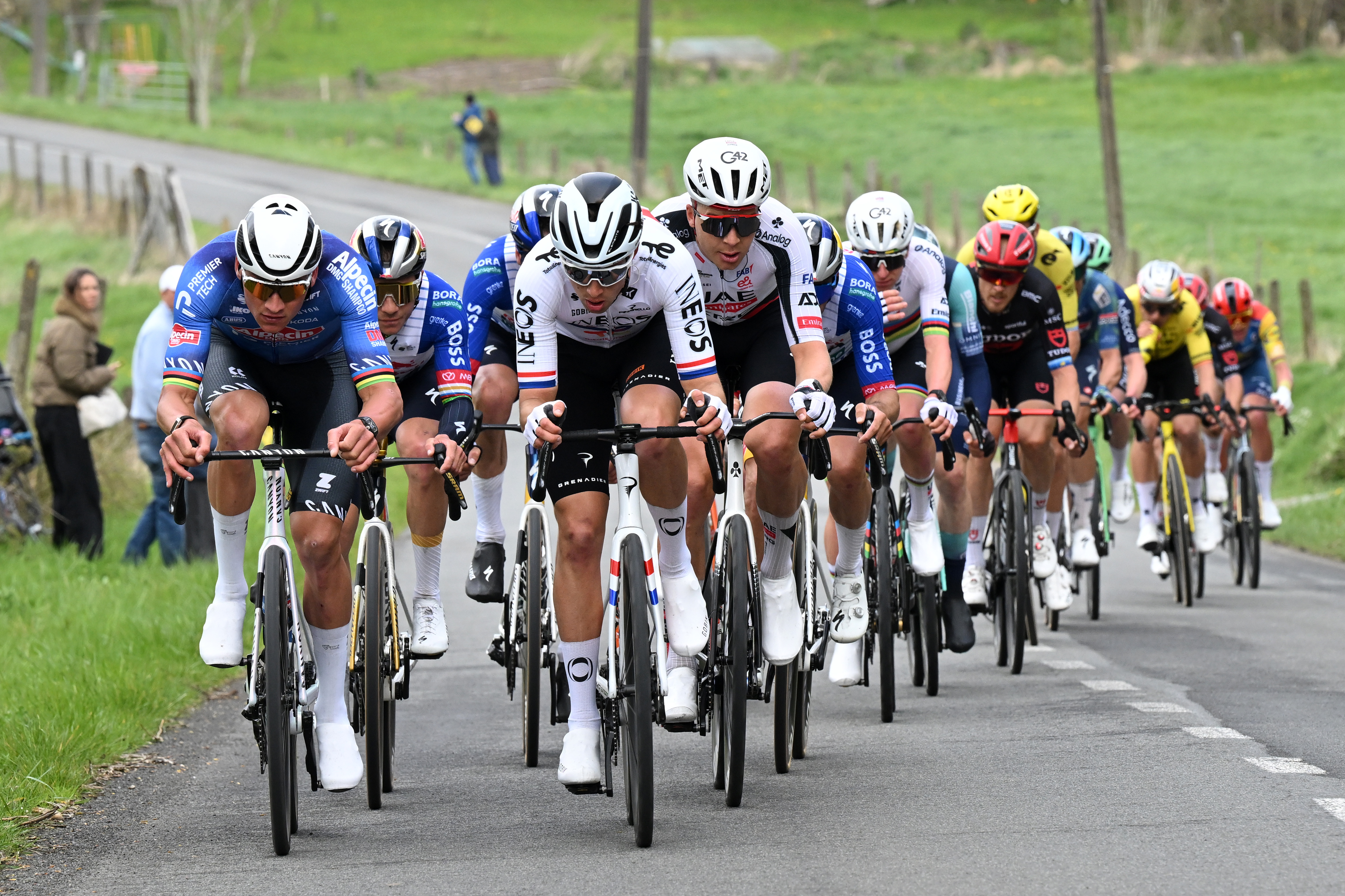 OUDENAARDE, BELGIUM - APRIL 05: (L-R) Mathieu van der Poel of Netherlands and Team Alpecin-Premier Tech, Samuel Watson of Great Britain and Team INEOS Grenadiers and Florian Vermeersch of Belgium and UAE Team Emirates - XRG lead in the chase group during the 110th Tour of Flanders - Ronde van Vlaanderen 2026 - Men&amp;amp;apos;s Elite a 278.6km one day race from Antwerp to Oudenaarde / #UCIWT / on April 05, 2026 in Oudenaarde, Belgium. (Photo by Dario Belingheri/Getty Images)