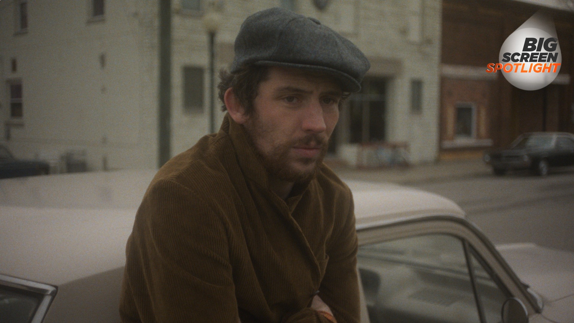 Josh O&#039;Connor as JB in The Mastermind