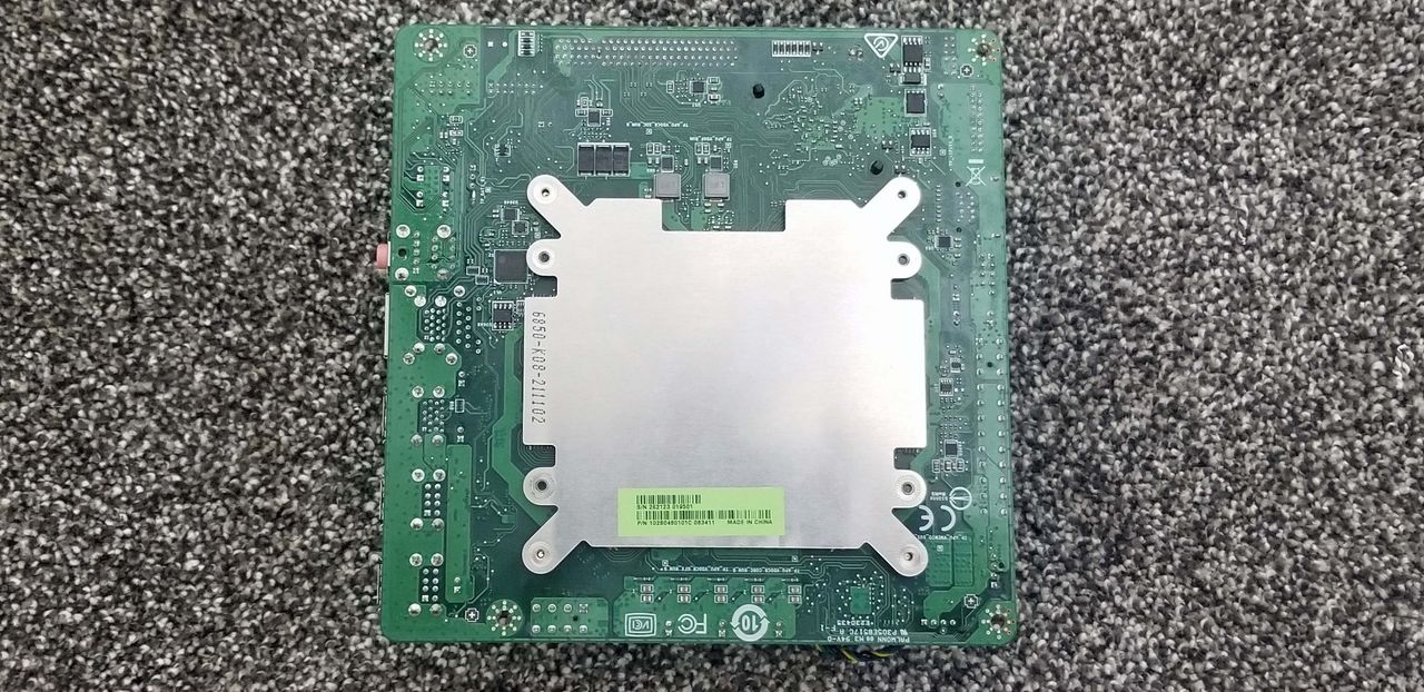 Ryzen 4700S Desktop Kit