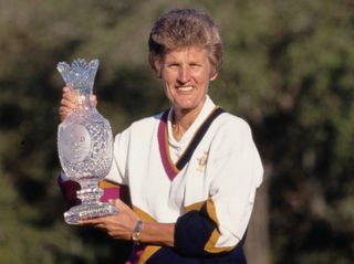 Kathy Whitworth USA Solheim Cup Captain 1990