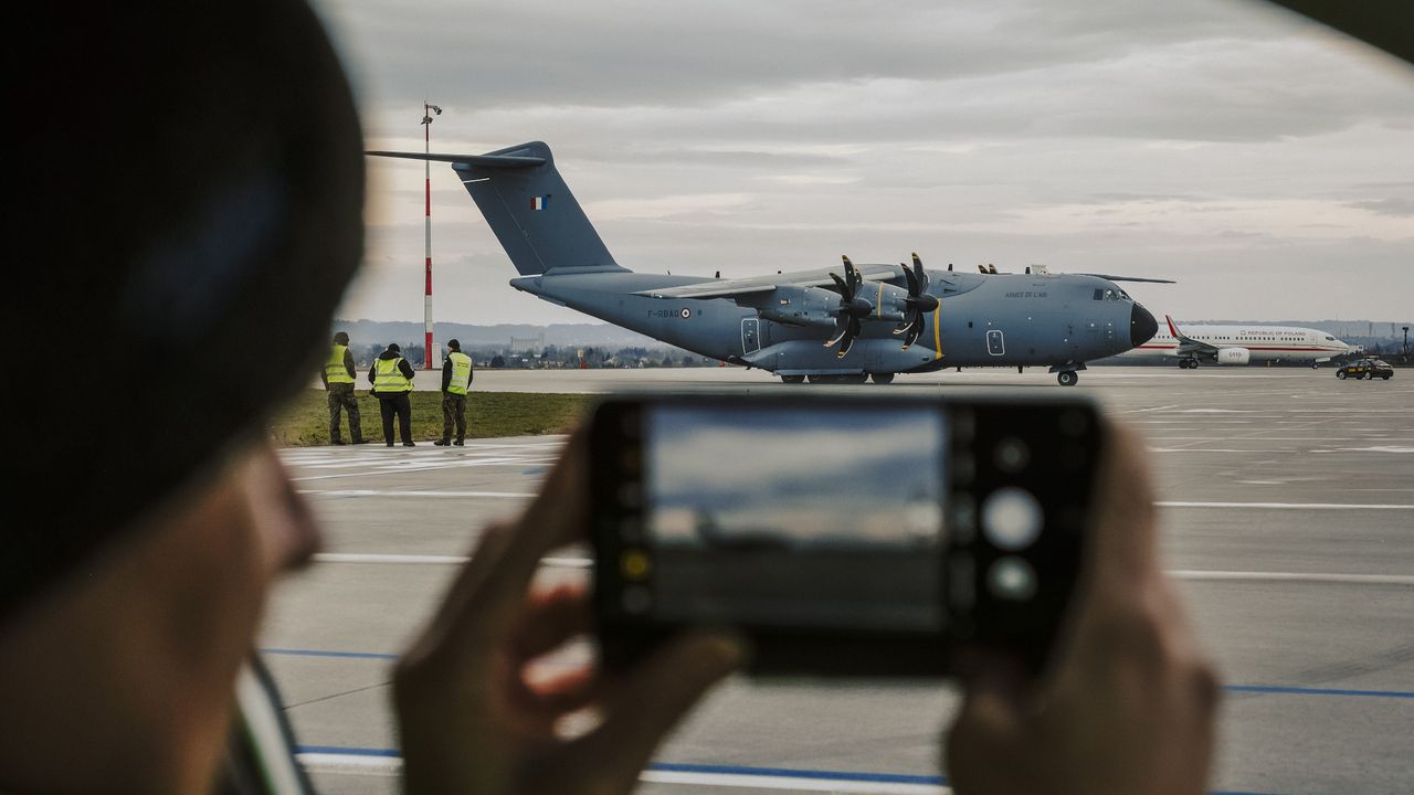 Woman photographs Poland&#039;s Rzeszów-Jasionka Airport