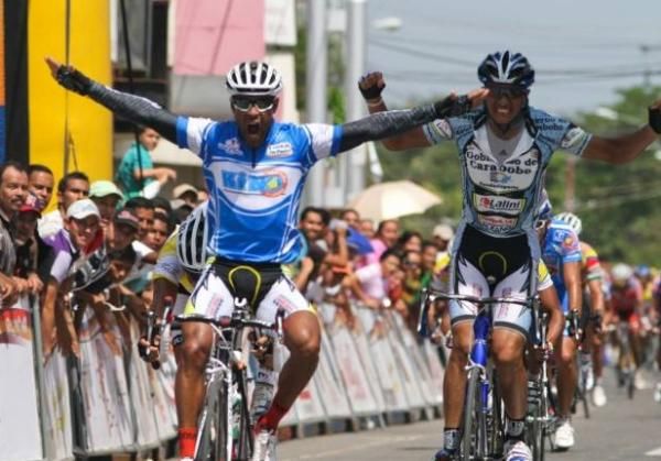 Miguel Ubeto (Gob Carabobo) wins stage 3 in Guasdualito.