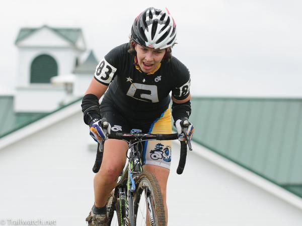 Nancy Labbe-Giguere (Ladies First Racing) with one lap to go