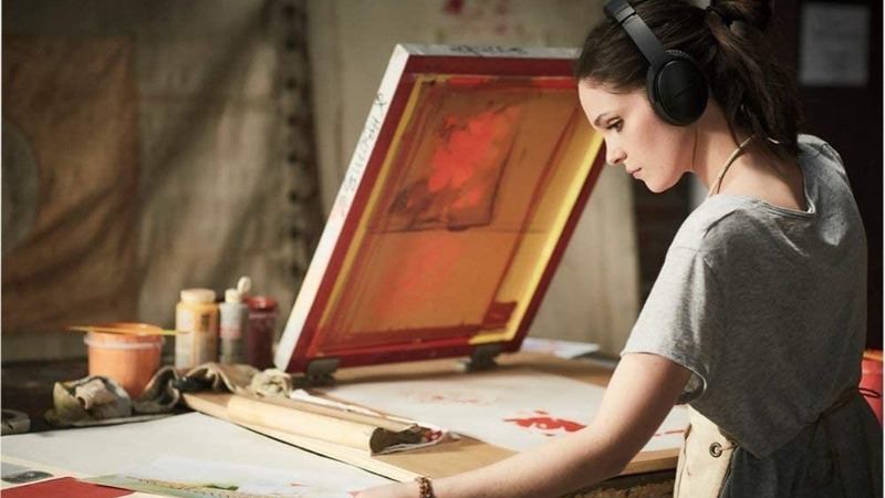 Best noise-cancelling headphones