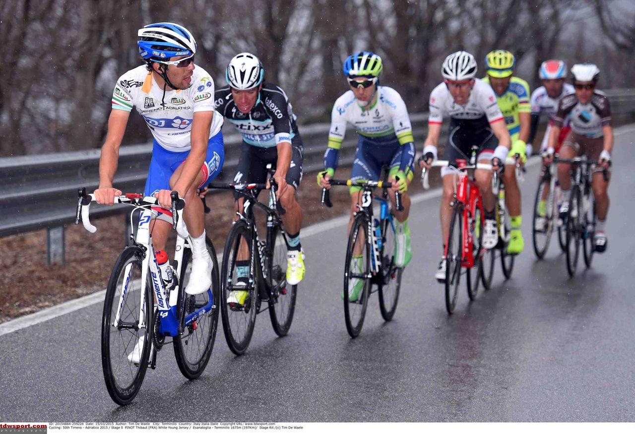 The gc men chase Nairo Quintana (Movistar)