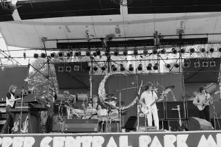 UK performing in Central Park, New York, in 1978. L-R: Eddie Jobson, Bill Bruford, John Wetton and Holdsworth