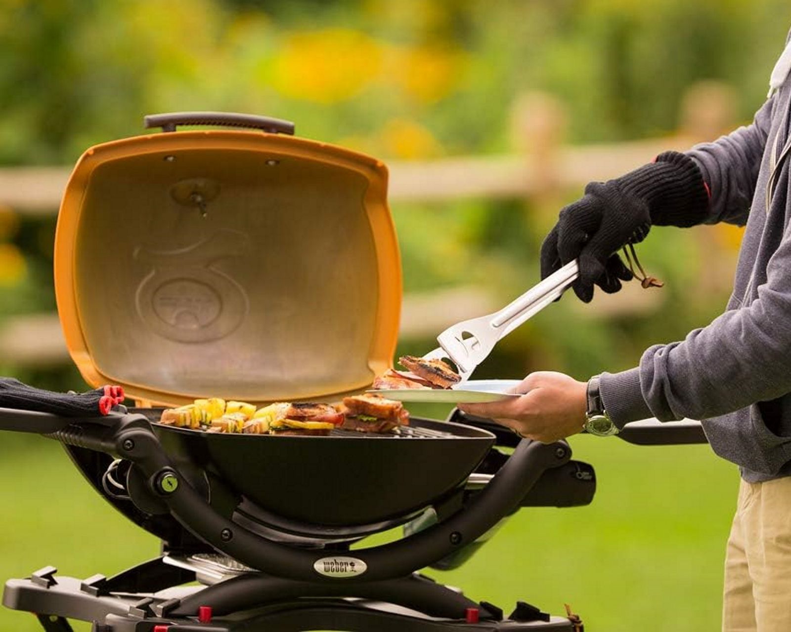 er vs Napoleon battle of the grill titans Livingetc