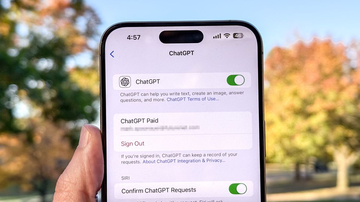 How to use ChatGPT in iOS 18.2 — here’s everything it can do