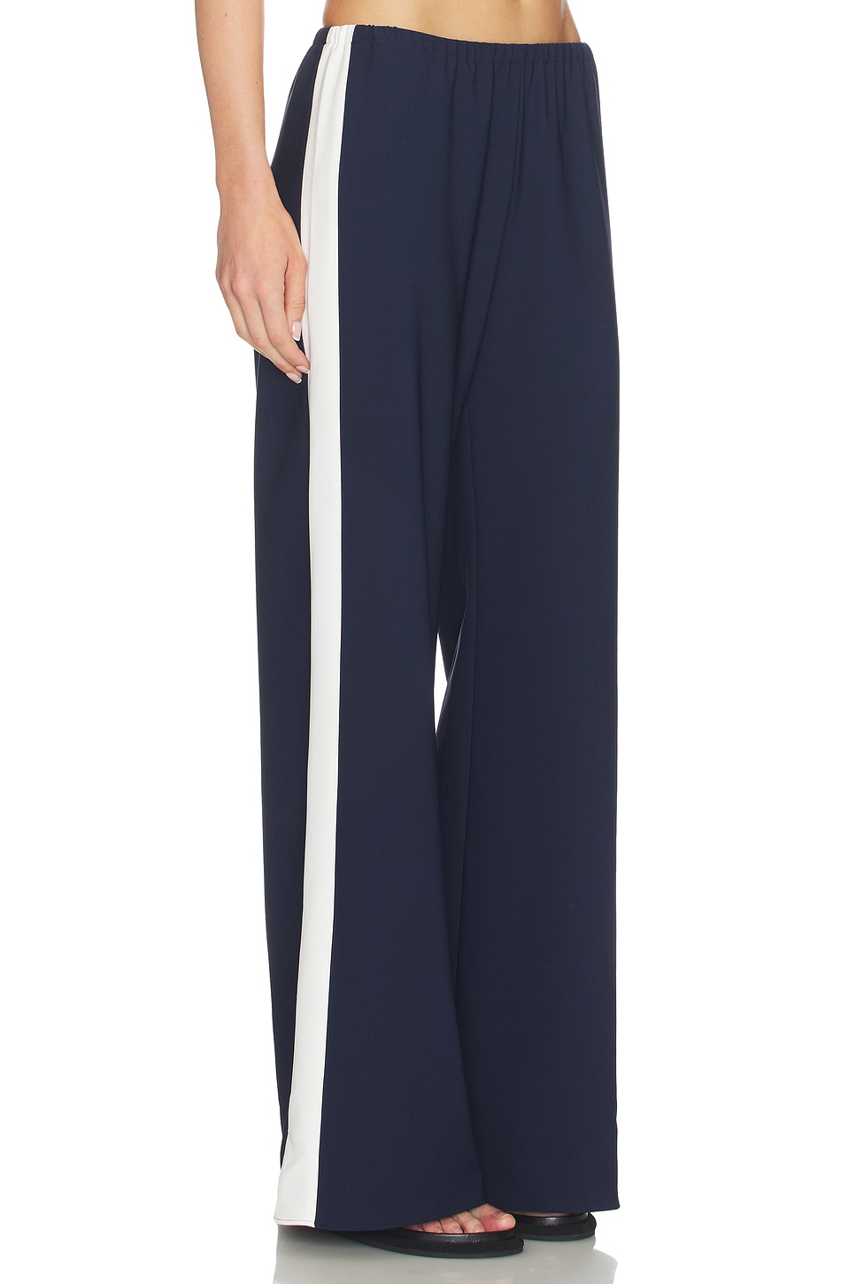 Side Stripe Colby