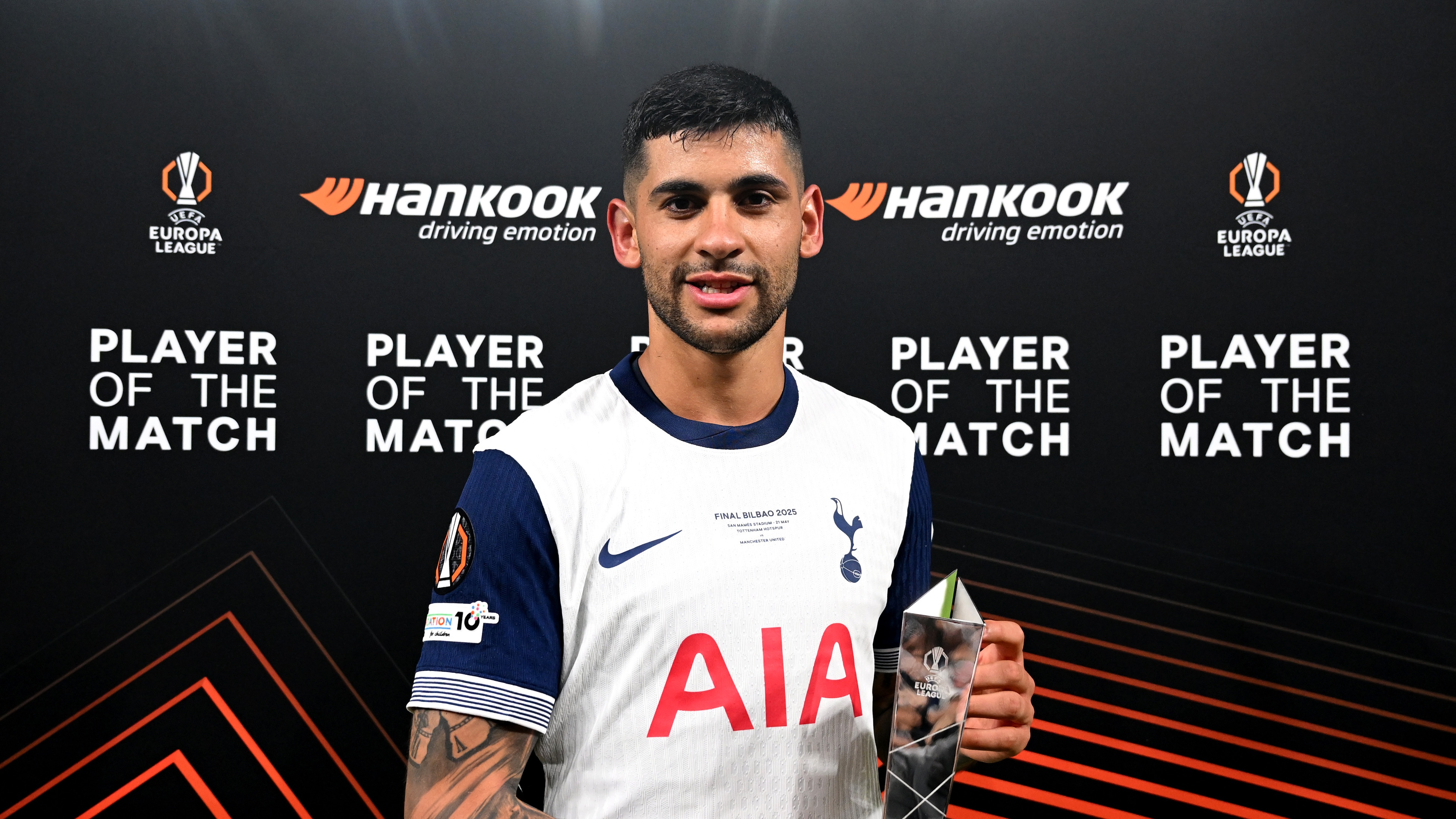 Cristian Romero wins Europa League POTM
