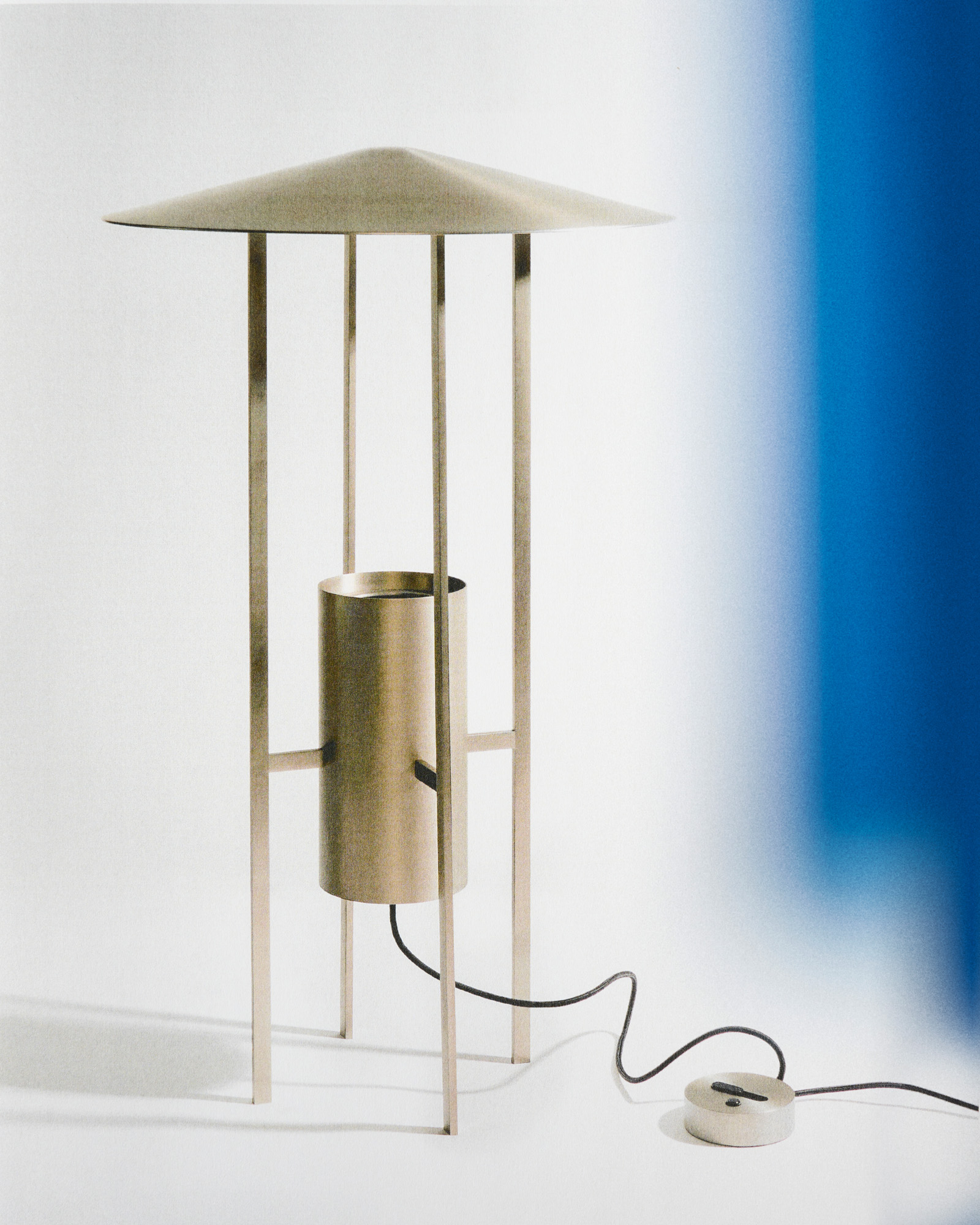 'A small piece of architecture': BassamFellows reissue Philip Johnson and Richard Kelly's floor light